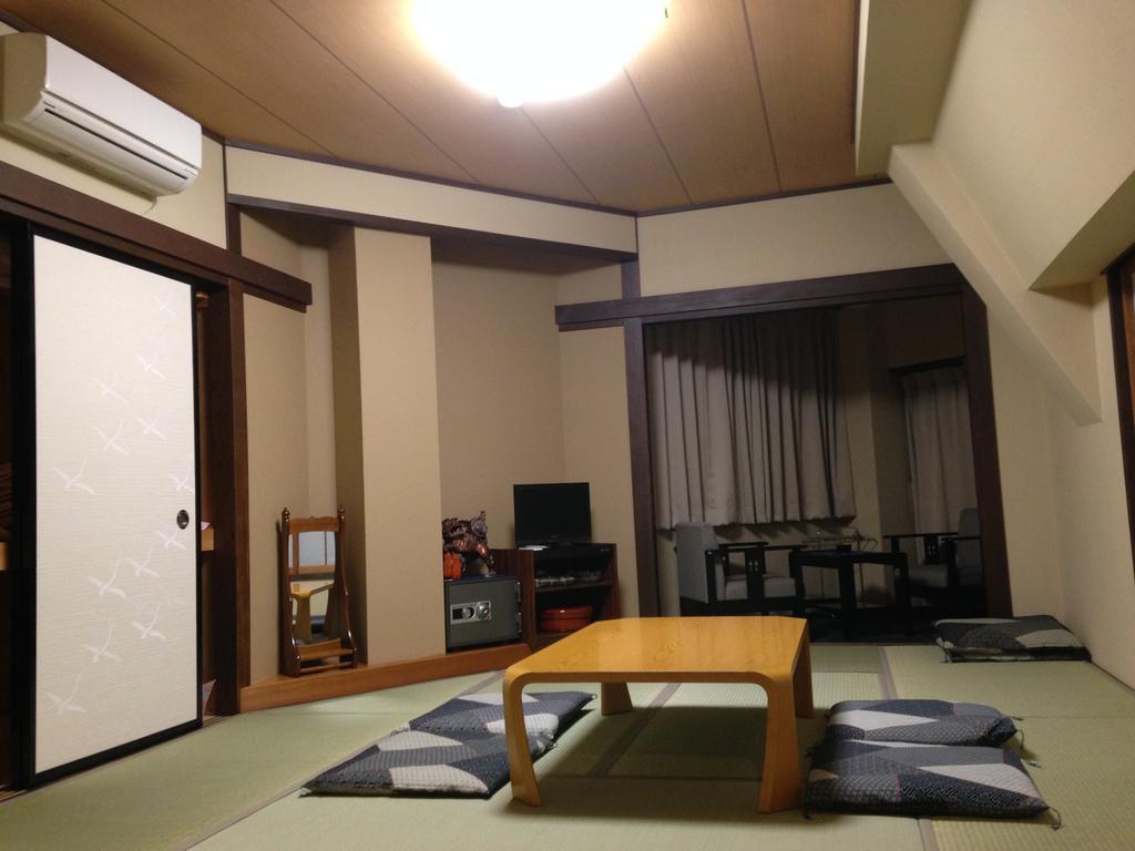 Oyado Nozawaya Hotell Exteriör bild